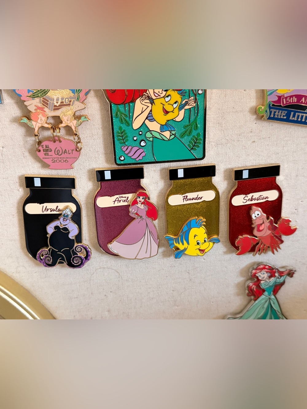 Disney DEC Color Shades of Magic LE 400 The Little Mermaid Character Pin Set